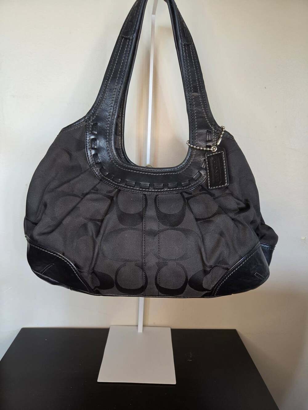 Coach Signature Canvas Ergo Kiss Lock Hobo Shoulder Bag Black F0869-12232